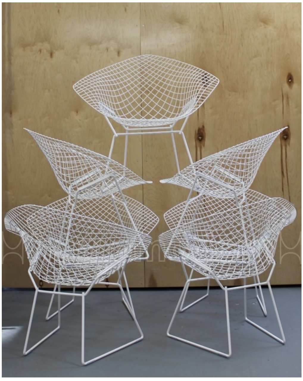 White discount bertoia chair