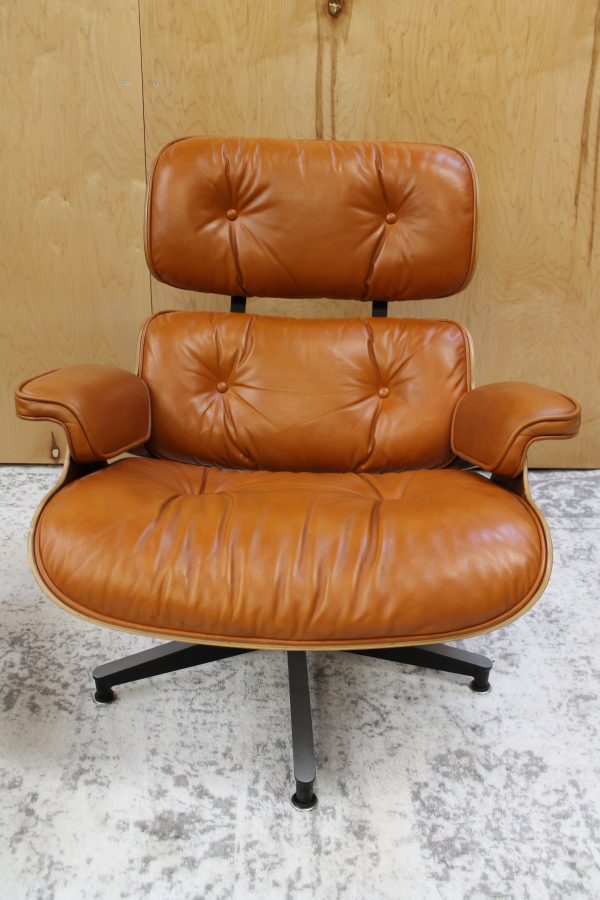 1970s era Eames brown leather lounge chair